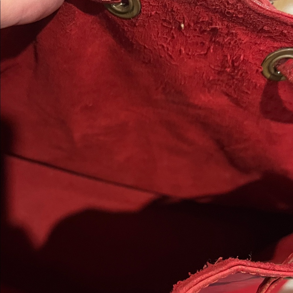 LOUIS VUITTON PETIT NOE Leather Red Shoulder Bag  Made in France Pre Owned. - Picture 12 of 13